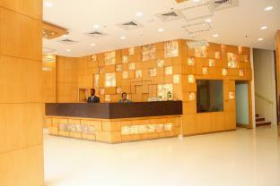 Sandhya Hotel Hyderabad Exterior photo